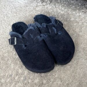 Birkenstock | Boston Shearling Navy Blue Suede Clogs- EU 7 US 6/6.5